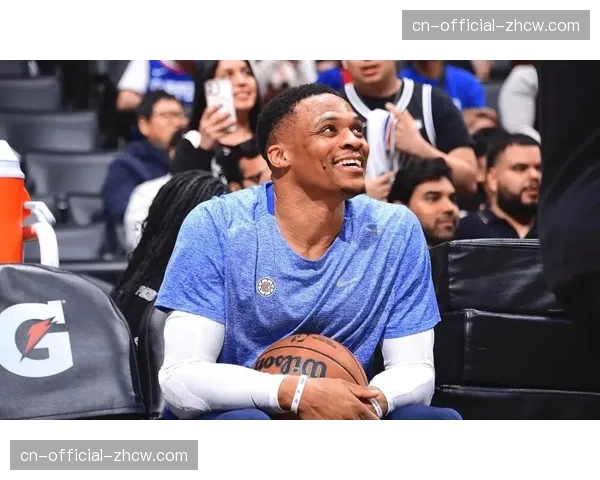 威斯布鲁克生涯总得分突破两万七千分 跻身历史现役第四人