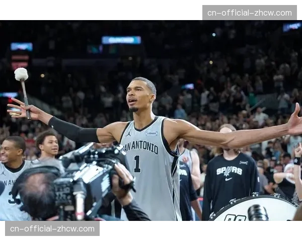 马刺提前锁定季后赛席位：文班亚马内线统治力与球队体系成熟度